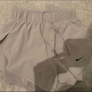 gray nike dry fit running shorts